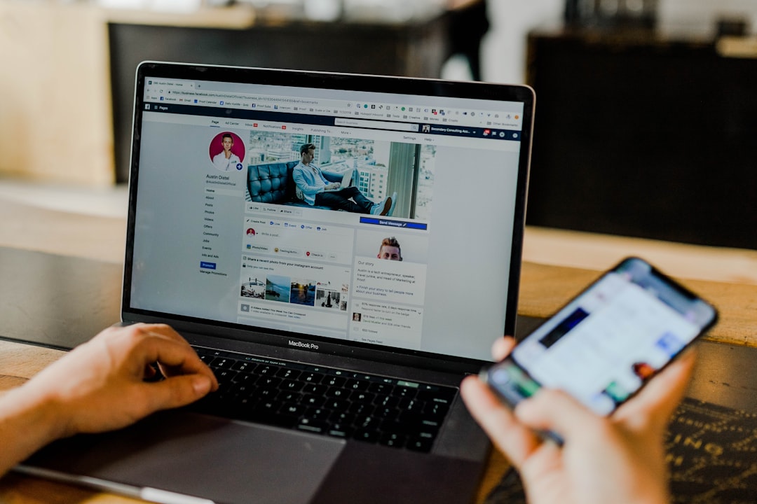 heros-img Facebook page of an entrepreneurs social media on desktop and mobile.